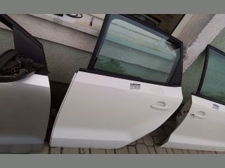 bontott VW POLO V Bal hátsó Ajtó (Részeivel)