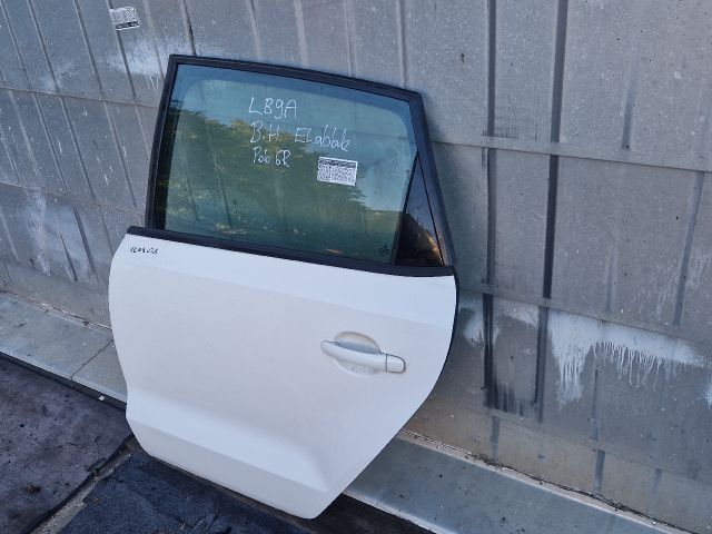 bontott VW POLO V Bal hátsó Ajtó (Részeivel)