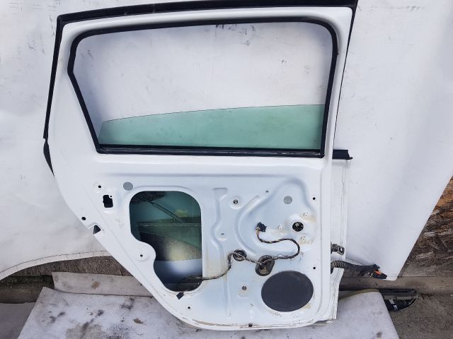 bontott VW POLO V Bal hátsó Ajtó (Üres lemez)