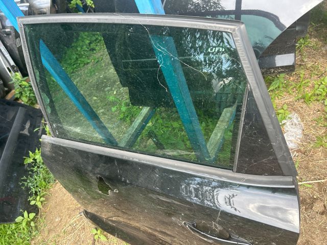 bontott VW POLO V Bal hátsó Ajtó (Üres lemez)