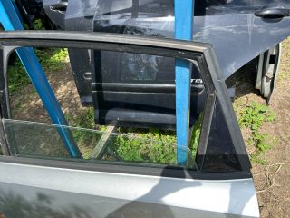 bontott VW POLO V Bal hátsó Ajtó (Üres lemez)