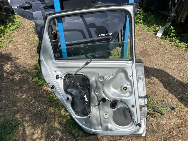 bontott VW POLO V Bal hátsó Ajtó (Üres lemez)