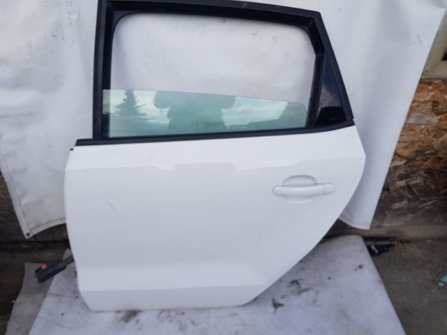 bontott VW POLO V Bal hátsó Ajtó (Üres lemez)