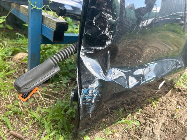 bontott VW POLO V Bal hátsó Ajtó (Üres lemez)