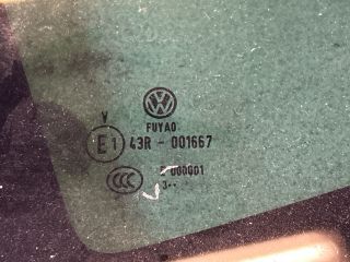 bontott VW POLO V Bal hátsó Fixüveg (Ajtóban)