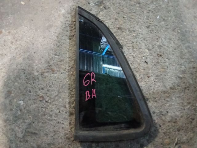 bontott VW POLO V Bal hátsó Fixüveg (Ajtóban)