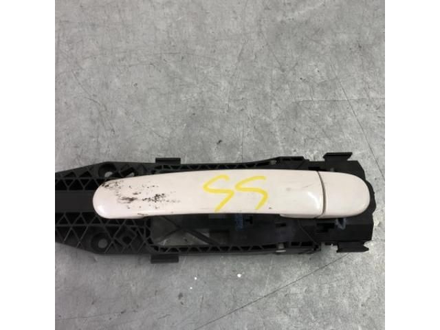 bontott VW POLO V Bal hátsó Külső Kilincs