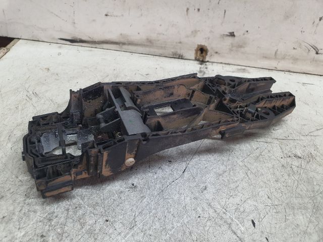 bontott VW POLO V Bal hátsó Külső Kilincsfészek