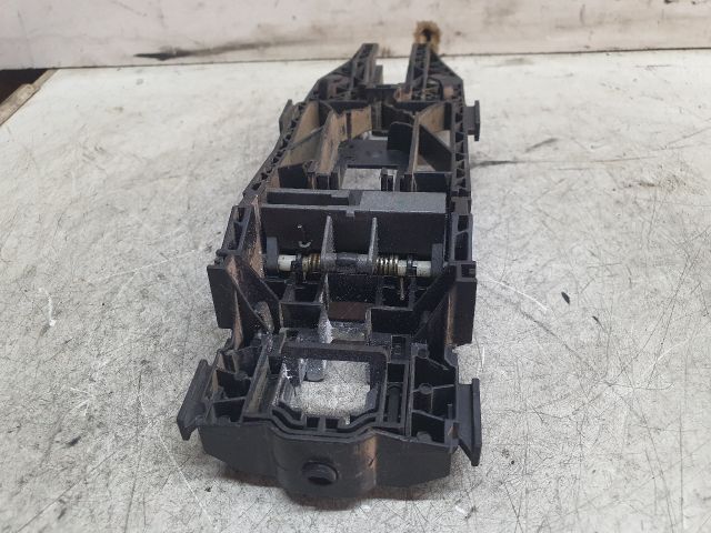 bontott VW POLO V Bal hátsó Külső Kilincsfészek