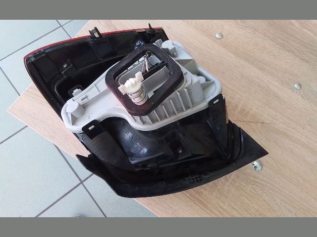 bontott VW POLO V Bal Hátsó Lámpa