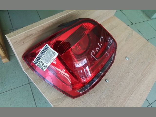bontott VW POLO V Bal Hátsó Lámpa