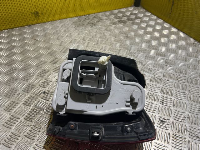 bontott VW POLO V Bal Hátsó Lámpa