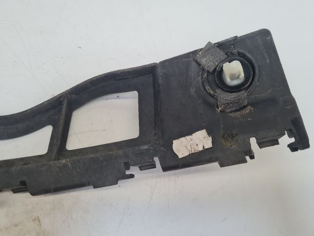 bontott VW POLO V Bal hátsó Oldal Lökhárító Tartó (Műanyag)