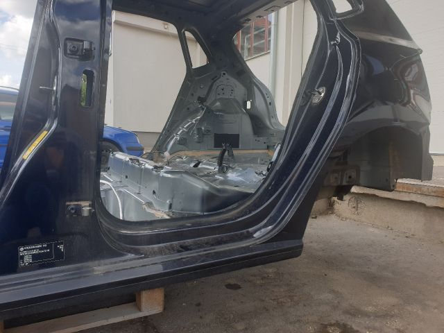 bontott VW POLO V Bal hátsó Sárvédő