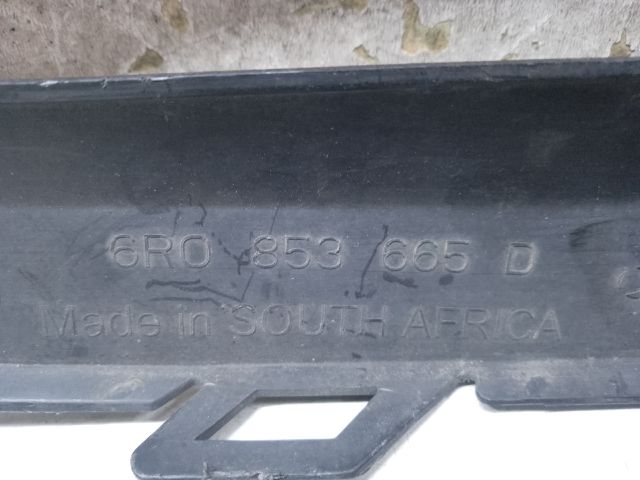 bontott VW POLO V Bal Ködlámpa Rács