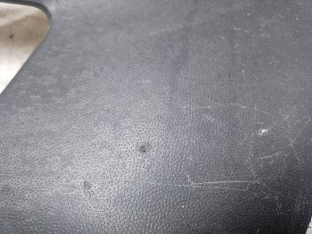 bontott VW POLO V Bal Ködlámpa Rács