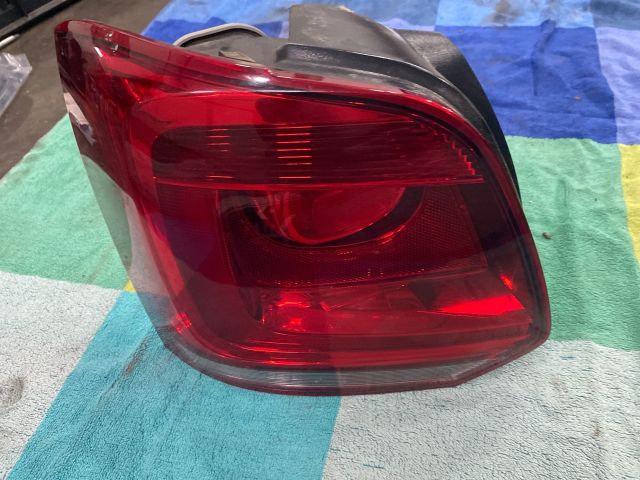 bontott VW POLO V Bal Külső Hátsó Lámpa