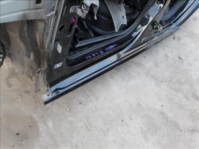 bontott VW POLO V Bal Küszöb