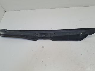 bontott VW POLO V Bal Sárvédő Csavar Burkolat