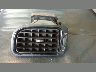 bontott VW POLO V Bal Szellőző