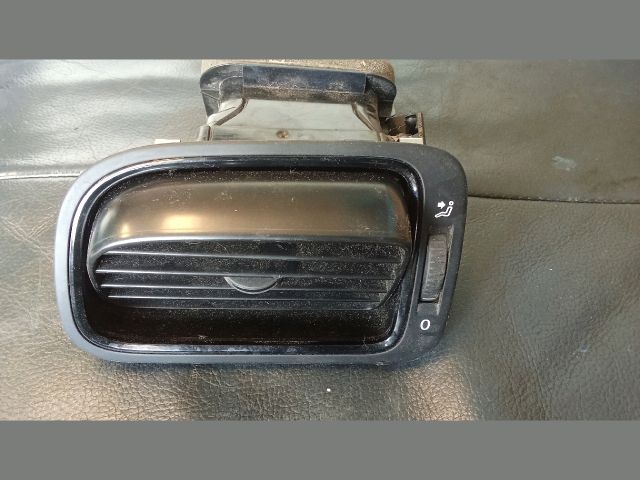 bontott VW POLO V Bal Szellőző