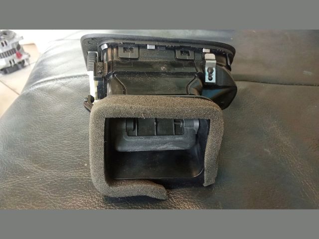 bontott VW POLO V Bal Szellőző