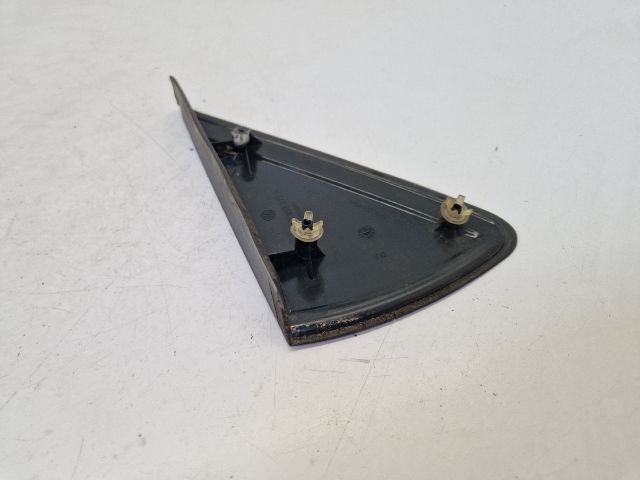 bontott VW POLO V Bal Visszapillantó Tükör Előtti Burkolat