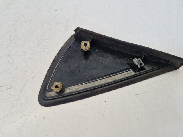 bontott VW POLO V Bal Visszapillantó Tükör Előtti Burkolat