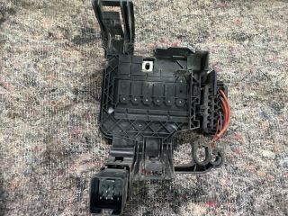 bontott VW POLO V Biztosítéktábla Fedél