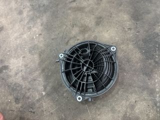 bontott VW POLO V Csomagtér Nyitó Kar / Gomb