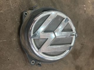 bontott VW POLO V Csomagtér Nyitó Kar / Gomb