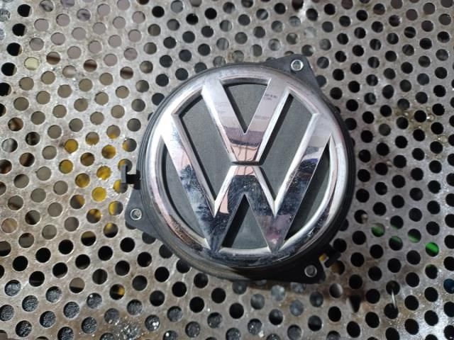 bontott VW POLO V Csomagtér Nyitó Kar / Gomb