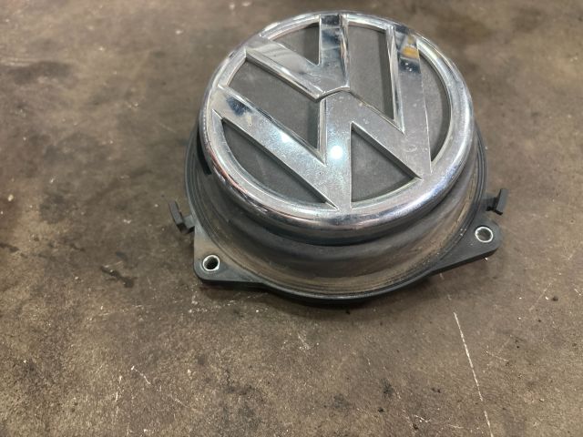 bontott VW POLO V Csomagtér Nyitó Kar / Gomb