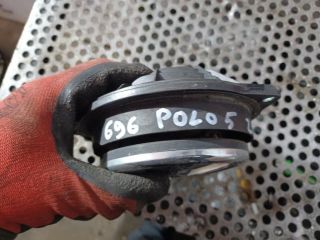 bontott VW POLO V Csomagtér Nyitó Kar / Gomb