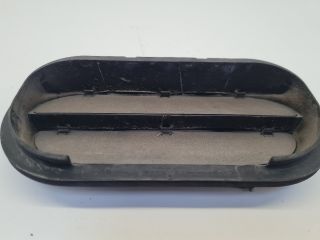 bontott VW POLO V Csomagtér Szellőző Hátsó