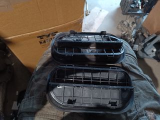 bontott VW POLO V Csomagtér Szellőző Hátsó