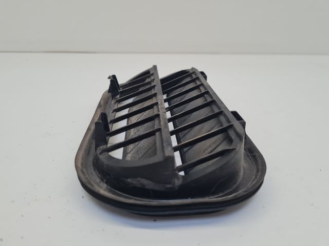 bontott VW POLO V Csomagtér Szellőző Hátsó