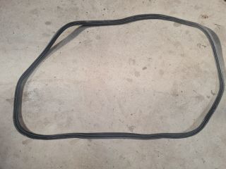 bontott VW POLO V Csomagtérajtó Gumikéder