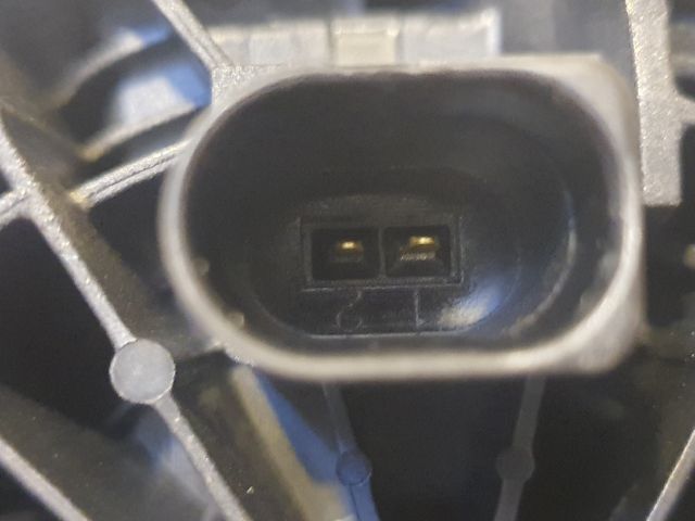 bontott VW POLO V Csomagtérajtó Kilincs