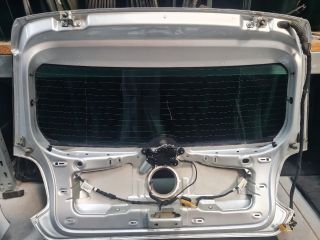 bontott VW POLO V Csomagtérajtó (Részeivel)