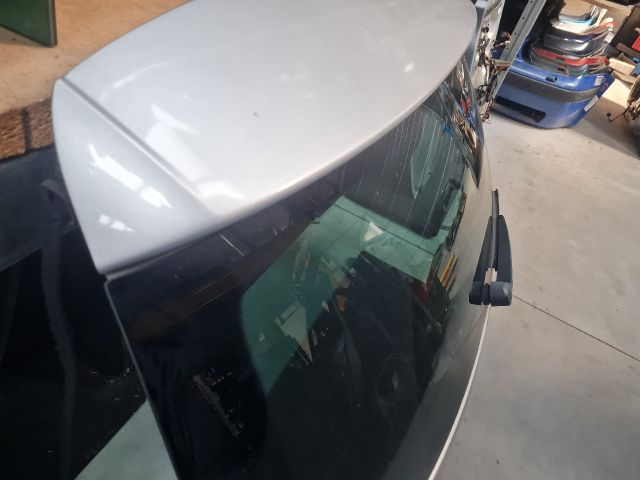 bontott VW POLO V Csomagtérajtó (Részeivel)