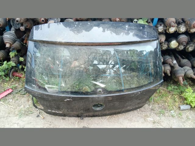 bontott VW POLO V Csomagtérajtó (Részeivel)