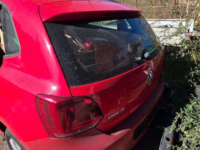 bontott VW POLO V Csomagtérajtó (Részeivel)