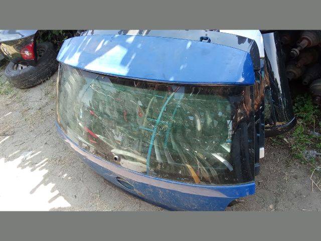 bontott VW POLO V Csomagtérajtó (Részeivel)