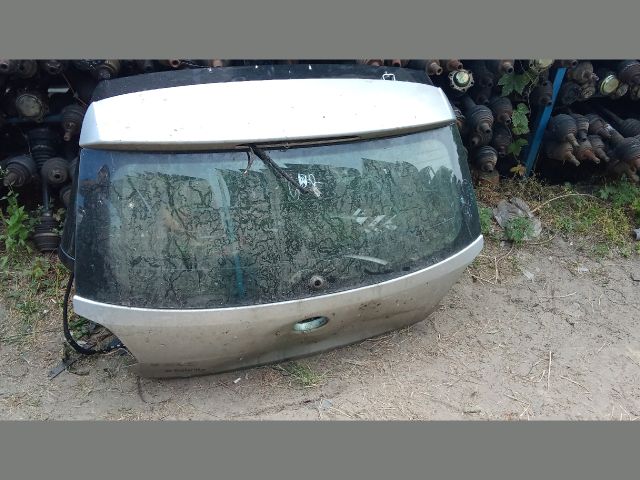 bontott VW POLO V Csomagtérajtó (Részeivel)