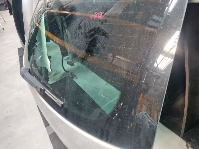 bontott VW POLO V Csomagtérajtó (Részeivel)