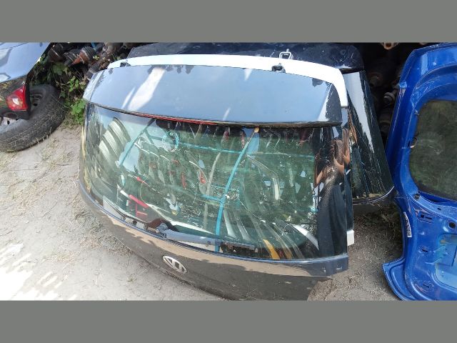 bontott VW POLO V Csomagtérajtó (Részeivel)