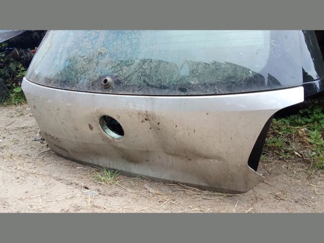 bontott VW POLO V Csomagtérajtó (Részeivel)