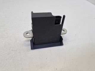 bontott VW POLO V Csomagtérajtó Zárszerkezet