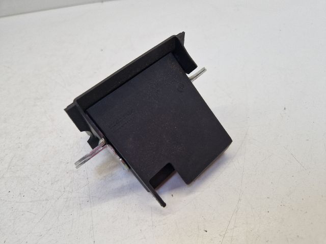 bontott VW POLO V Csomagtérajtó Zárszerkezet